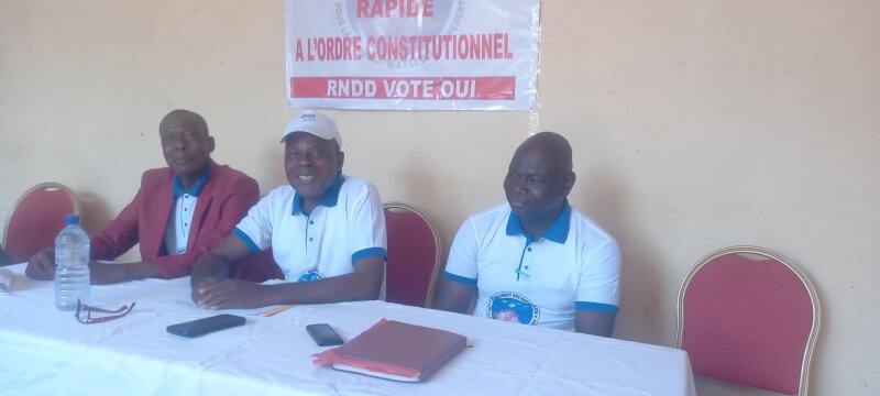 Campagne référendaire, le parti Rassemblement des Nationalistes pour la Démocratie et le Développement (RNDD) pour un oui massif