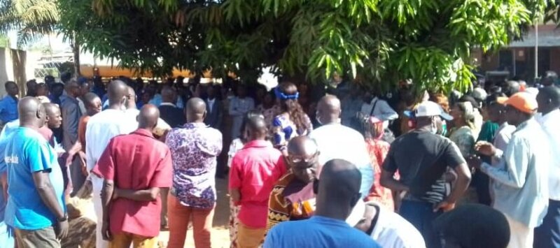 MAIRIE DE MOUNDOU, Une mission du ministère de l’administration du territoire met fin au contrat de 72 agents.