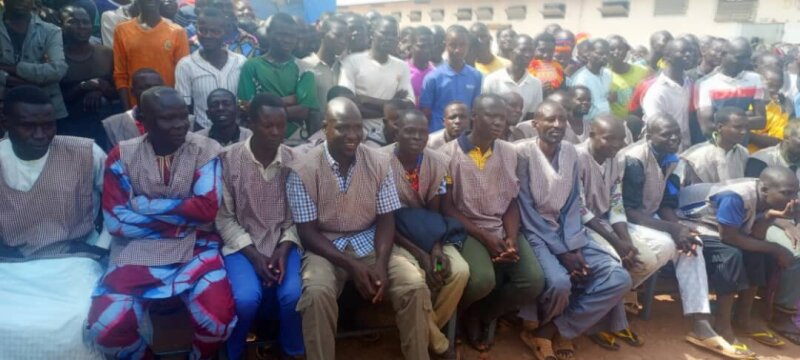 Remise de peine à 101 prisonniers de Moundou